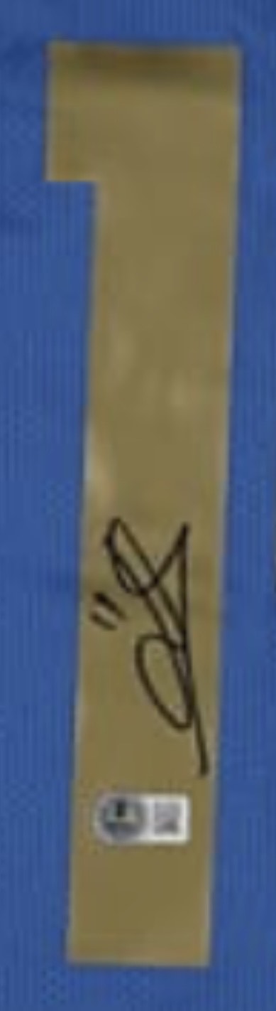 Leonardo Bonucci - Italy National Team - Framed Autographed Jersey - Image 4