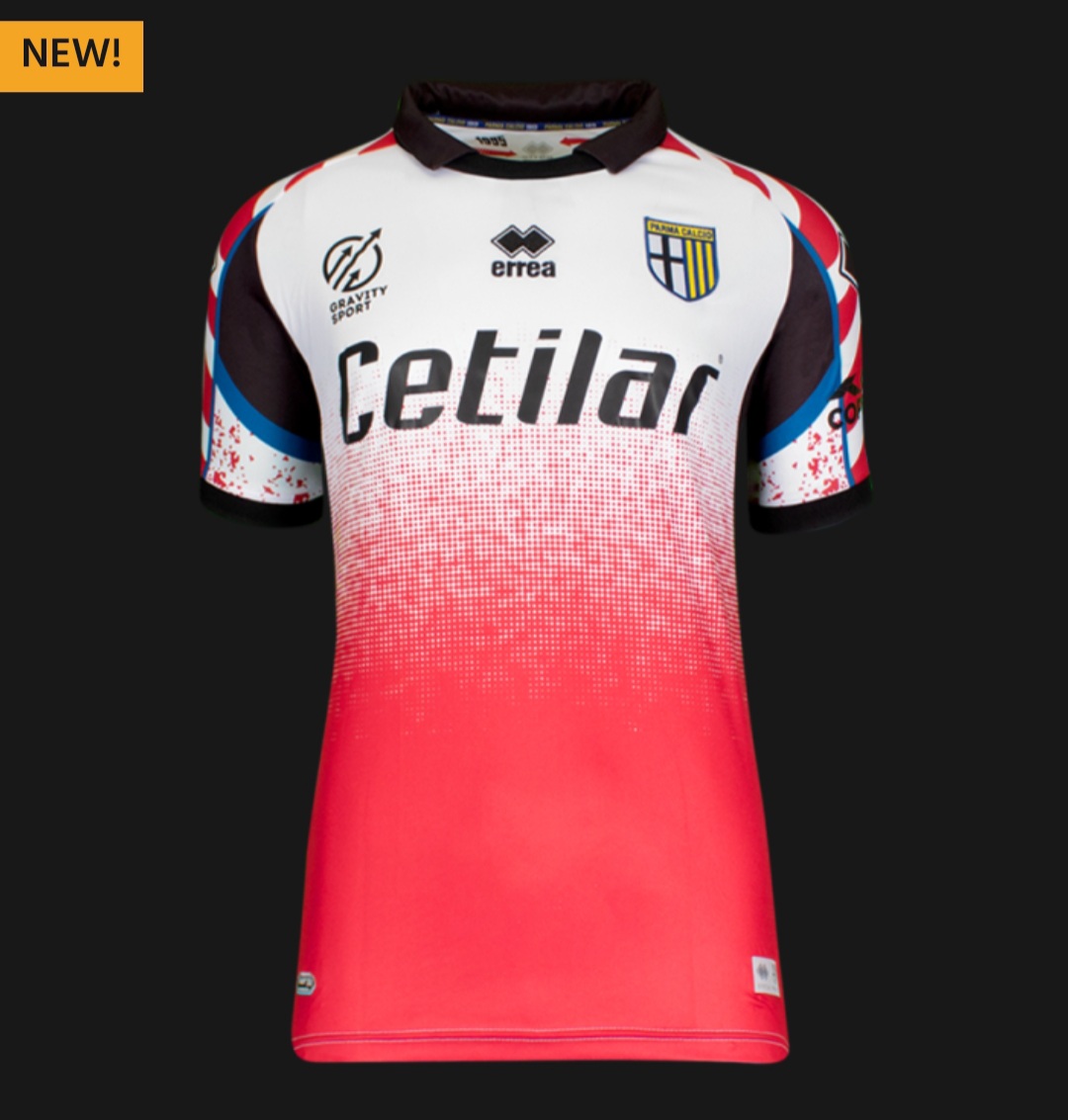 Gianluigi "GIGI" Buffon - Parma Calcio 1913 - Framed Autographed Jersey - Image 2