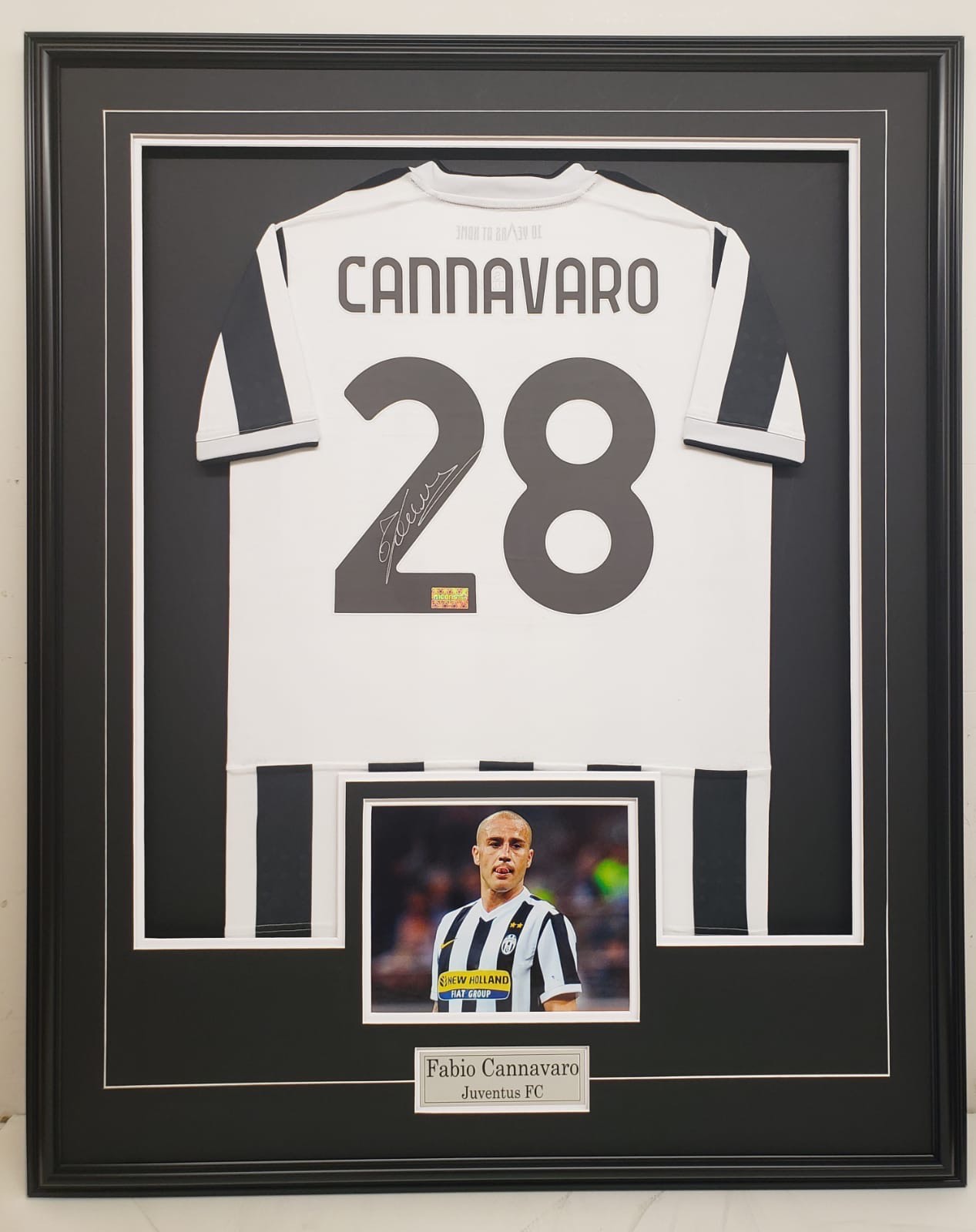 Fabio Cannavaro - Juventus FC - Framed Autographed Jersey