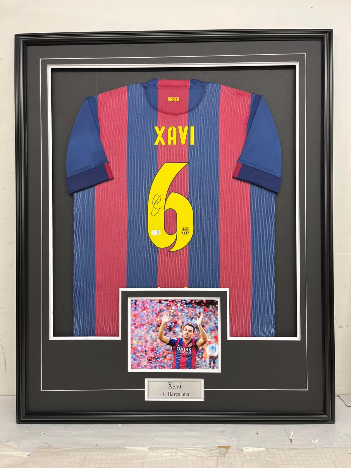 Xavi - FC Barcelona - Framed Autographed Jersey