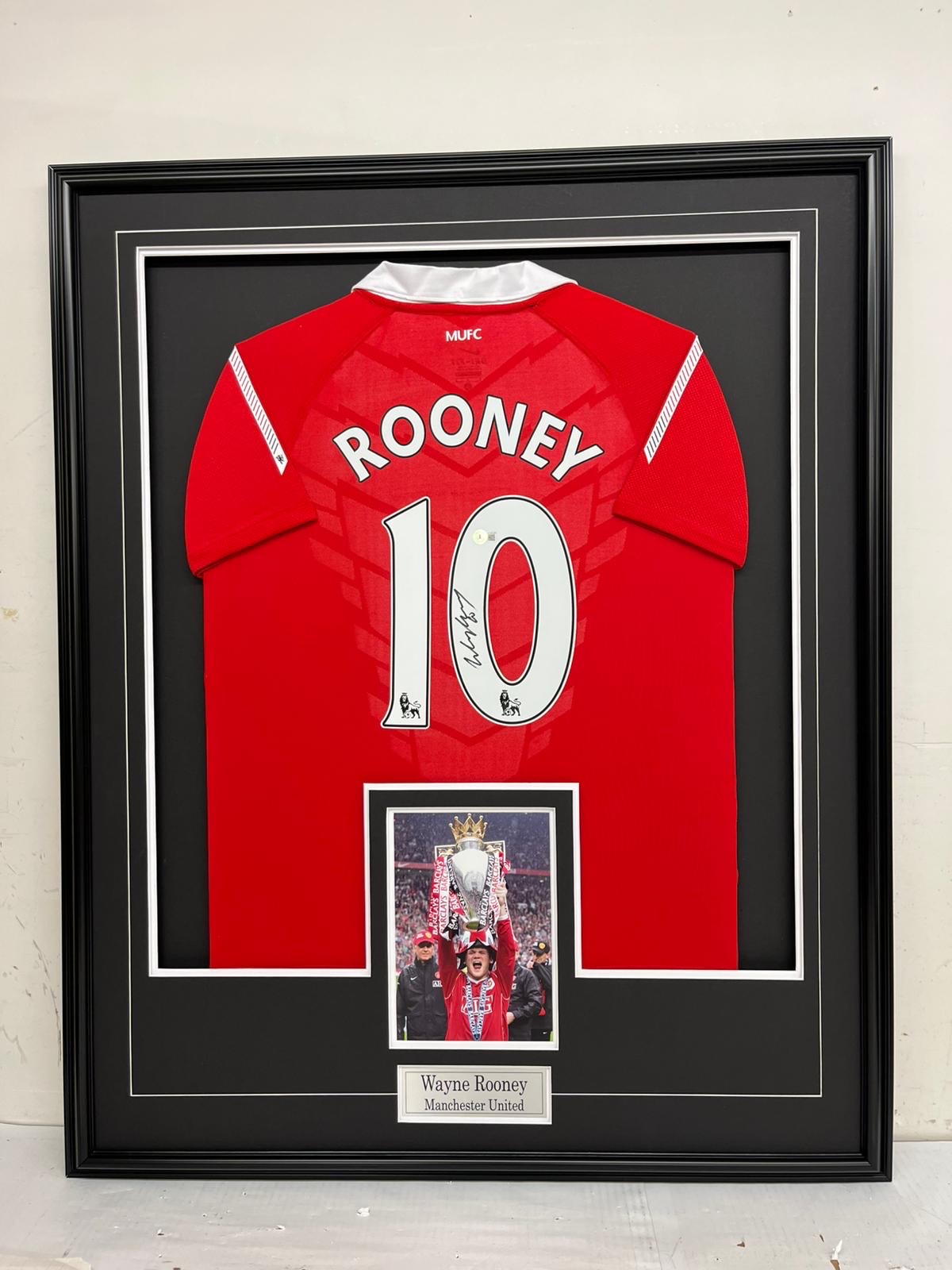Wayne Rooney - Manchester United - Framed Autographed Jersey
