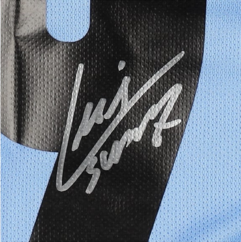 Luis Suarez - Uruguay National Team - Framed Autographed Jersey - Image 4