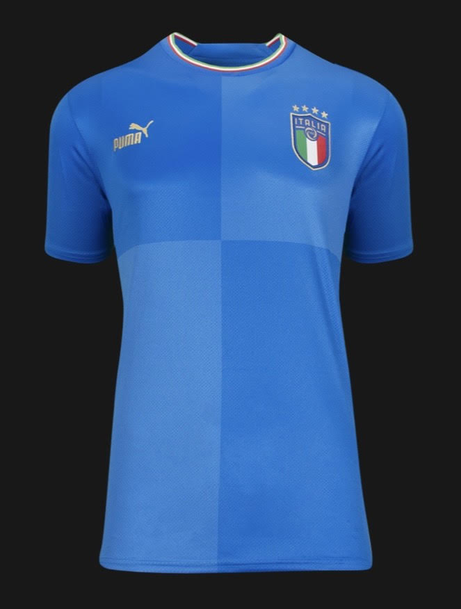 Francesco Totti - Azzurri - Italy National Team - Autographed Framed Jersey - Image 3