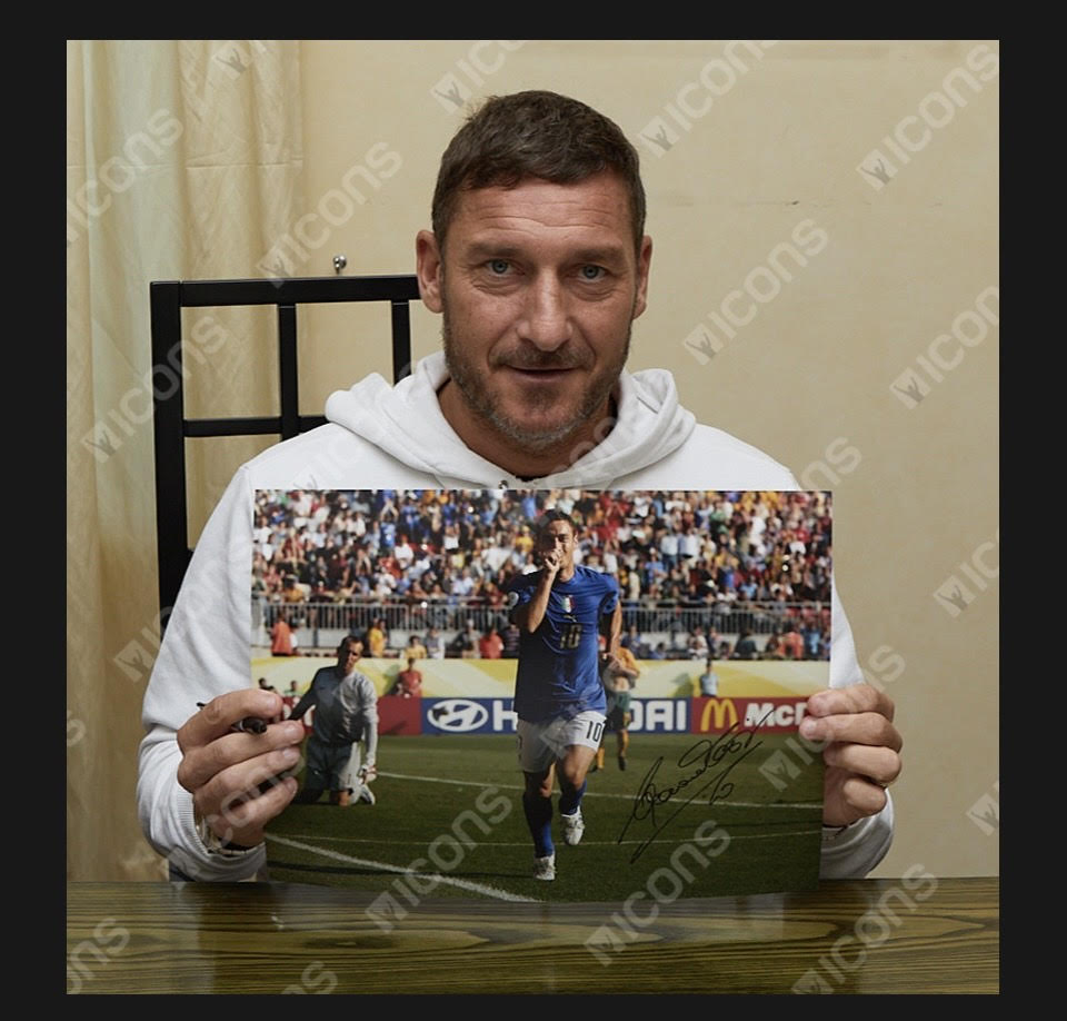 Francesco Totti - Azzurri - Italy National Team - Autographed Framed Photo - Image 4