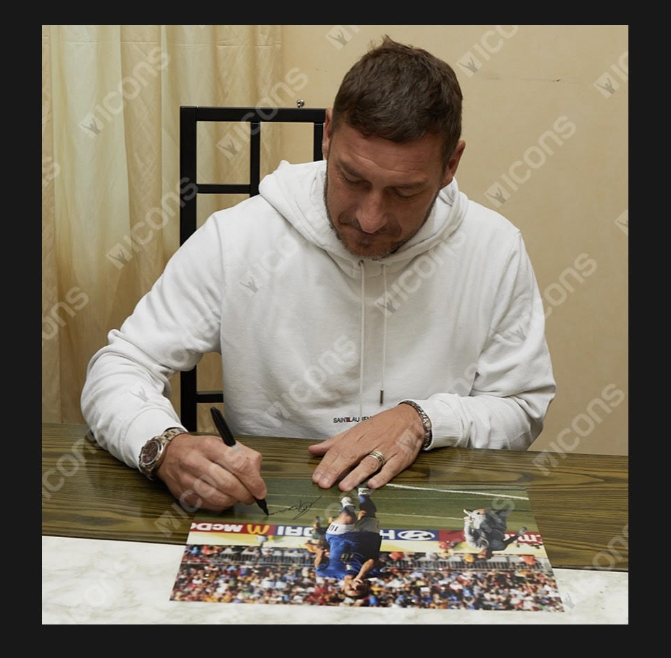 Francesco Totti - Azzurri - Italy National Team - Autographed Framed Photo - Image 3