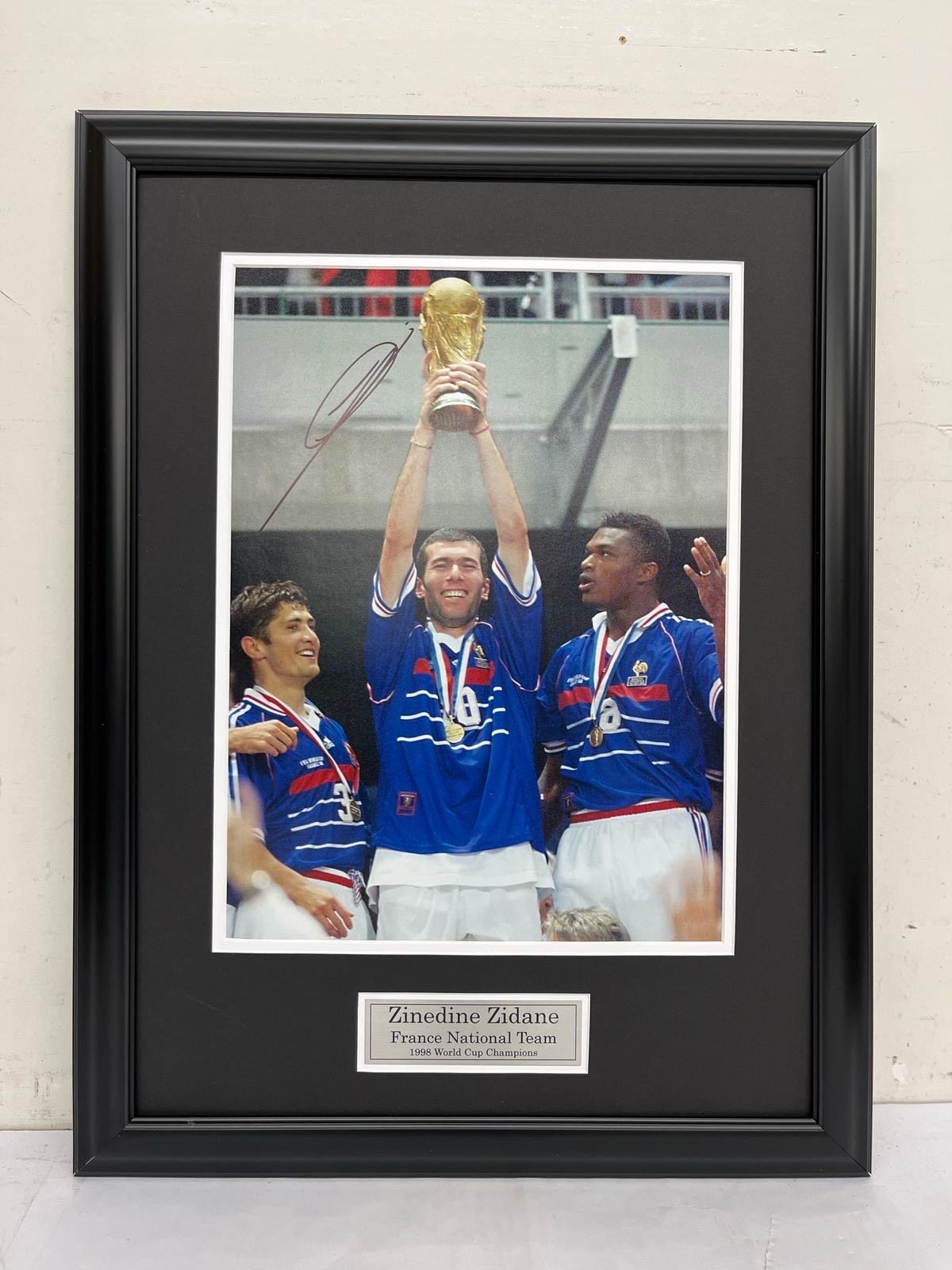 Zinedine Zidane - France National Team - Framed 1998 FIFA World Cup Autographed Photo