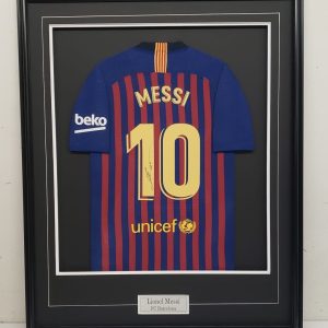Lionel Messi - FC Barcelona - 2018-2019 - Framed Autographed Jersey